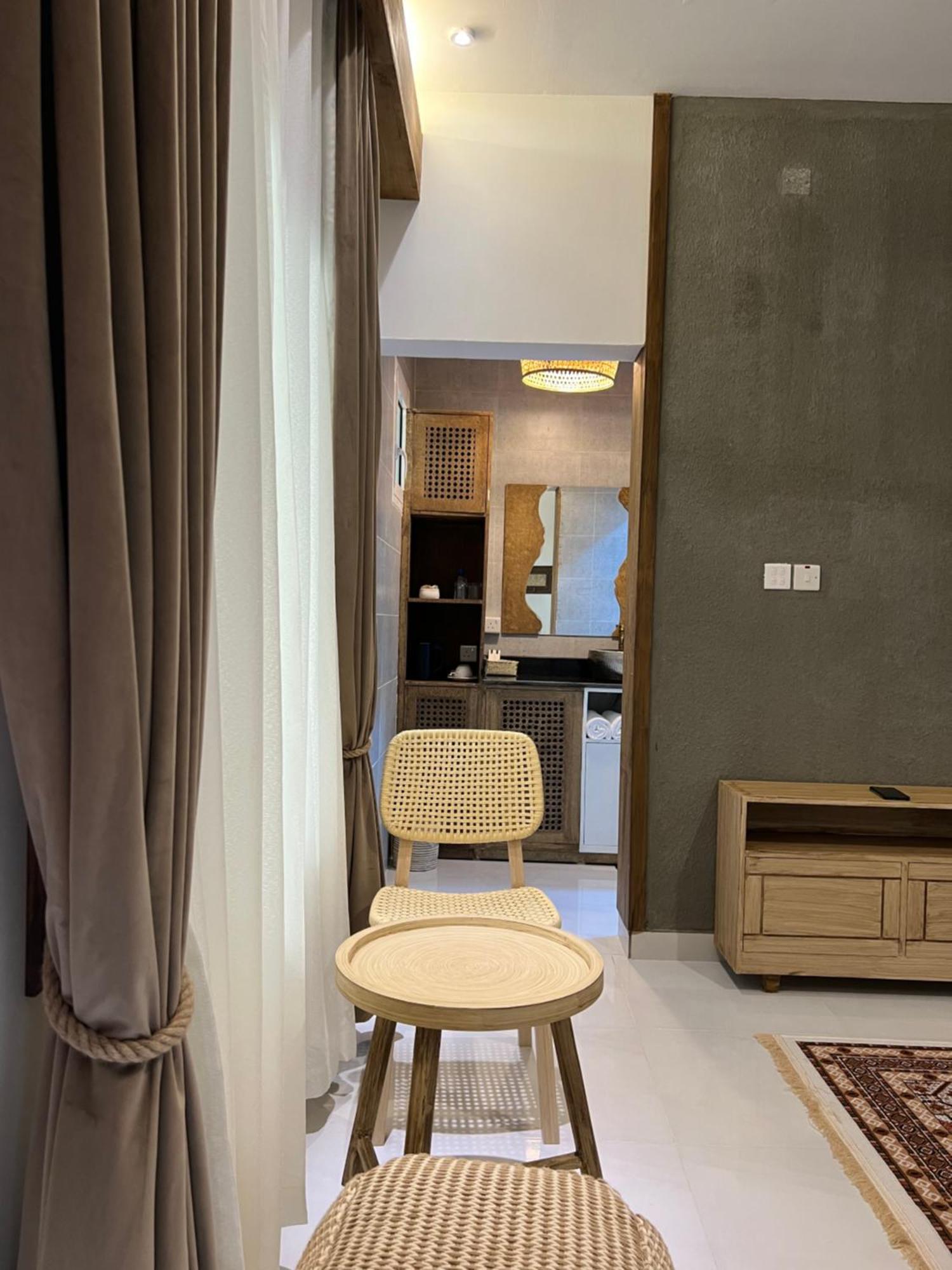 Nomad Inn Tiwi Екстер'єр фото